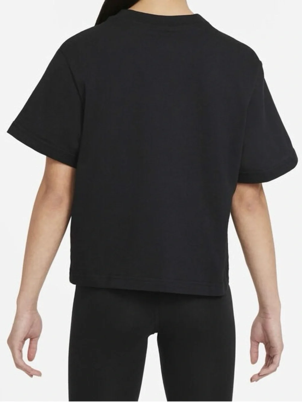 Nike Sportswear Essential Big Kids' (Girls') T-Shirt DH5750-010 Black Size XL
